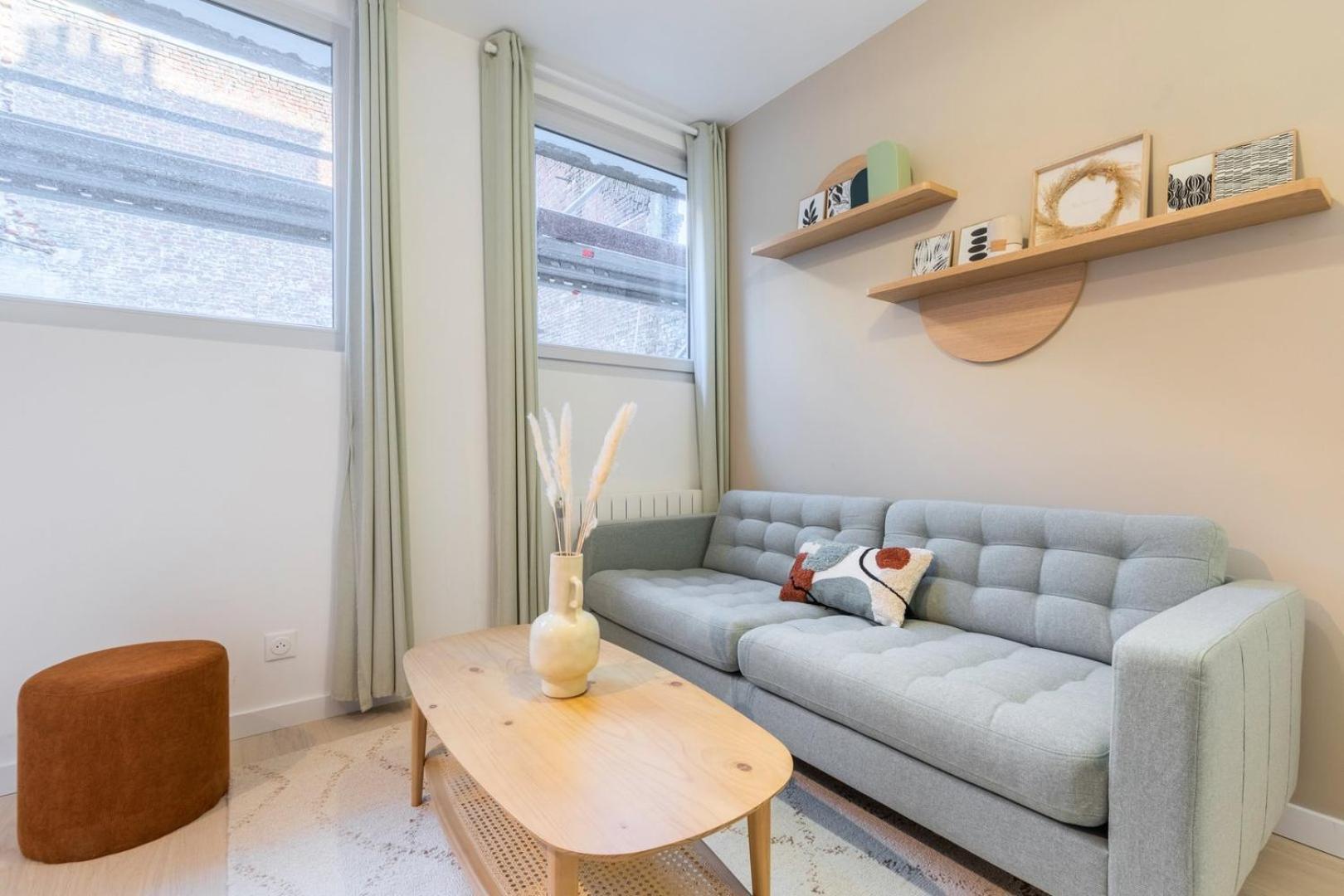 Renovated 1 Bedroom Apartment Лил Екстериор снимка
